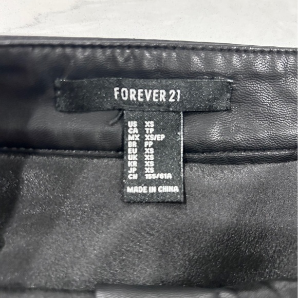 Faux Suede and Leather Patchwork Mini Skirt - Picture 9 of 10